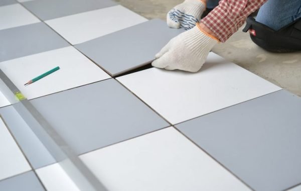 Laminate flooring package
